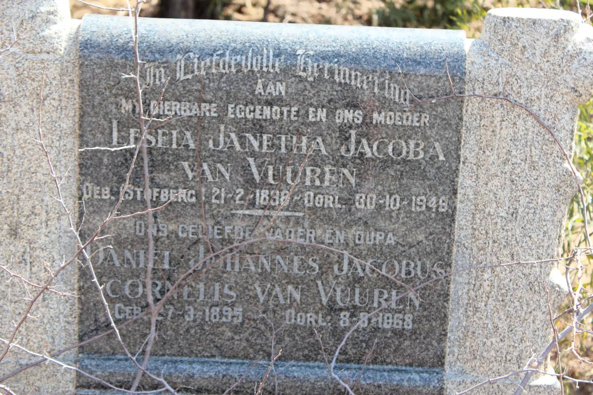 VUUREN Daniel Johannes Jacobus Cornelis, van 1895-1968 &amp; Leseia Janetha Jacoba STOFBERG 1898-1948