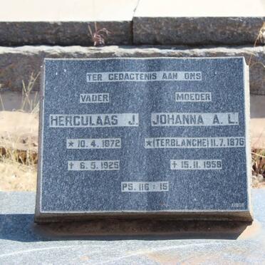 ? Herculaas J. 1872-1925 &amp; Johanna A.L. TERBLANCHE 1876-1958