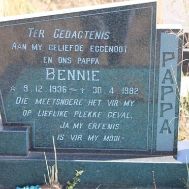 ?UP? Bennie 1936-1982