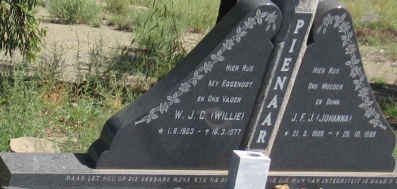 PIENAAR W.J.C. 1903-1977 &amp; J.F.J. 1905-1999