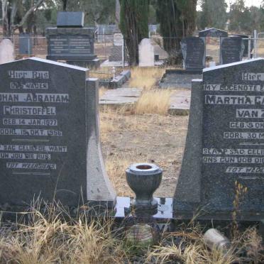 ZYL Johan Abraham Christoffel,van 1877-1956 &amp; Martha Catherina 1876-1935