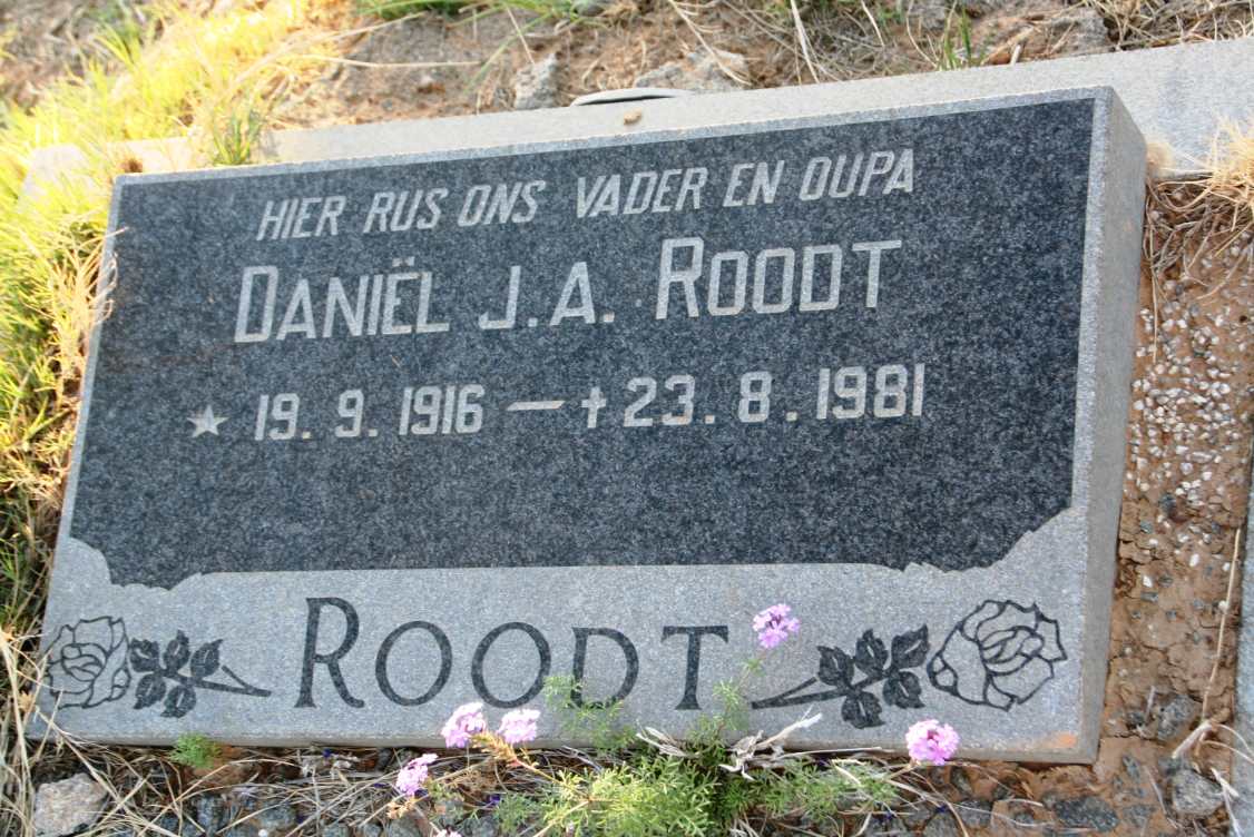 ROODT Daniel J.A. 1916-1981