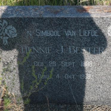 BESTER Hennie J. 1888-1968