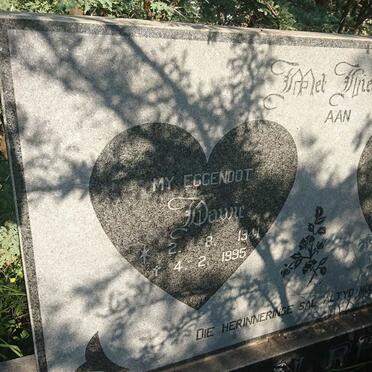 RENSBURG Dawie, Janse van 1941-1995 &amp; Sally 1943-