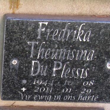 PLESSIS Fredrika Theunisina, du 1944-2011
