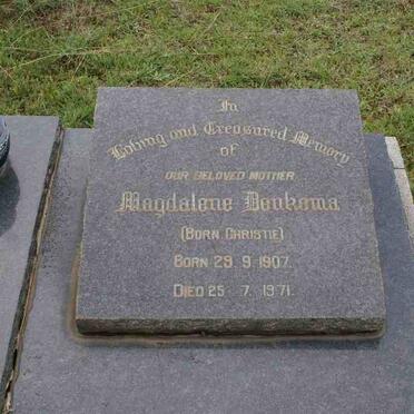 D - Vanne :: Surnames - D