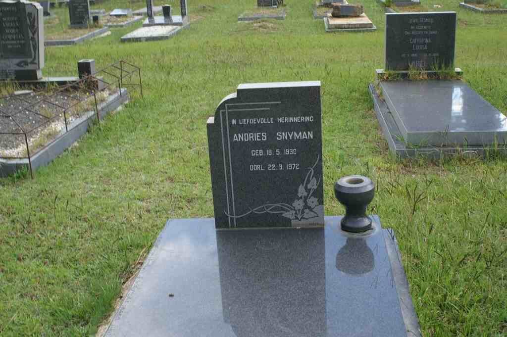 SNYMAN Andries 1930-1972