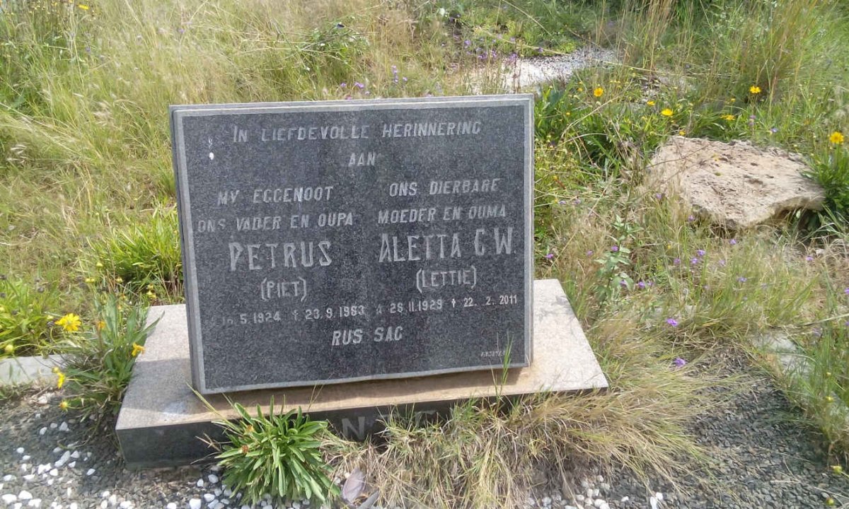 ?ENT? Petrus 1924-1983 &amp; Aletta C.W. 1929-2011