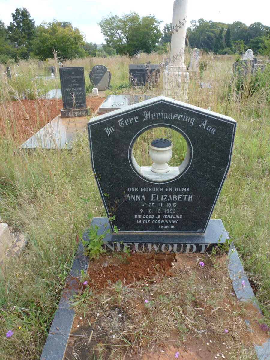 NIEUWOUDT Anna Elizabeth 1915-1993