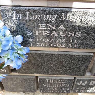 STRAUSS Ena 1937-2021