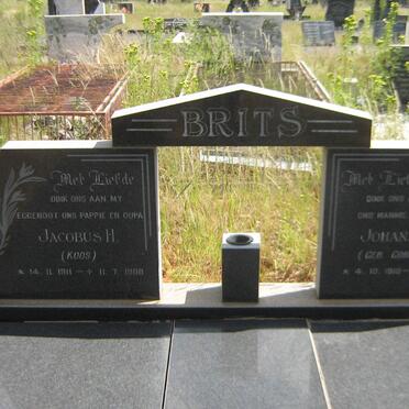 BRITS Jacobus H. 1911-1988 &amp; Johanna G. CONRADIE 1910-1999