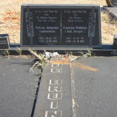 BRUIN Petrus Johannes Lodewiekus, de 1915  2000 &amp; Francina Philipina KRUGER 1931-2012