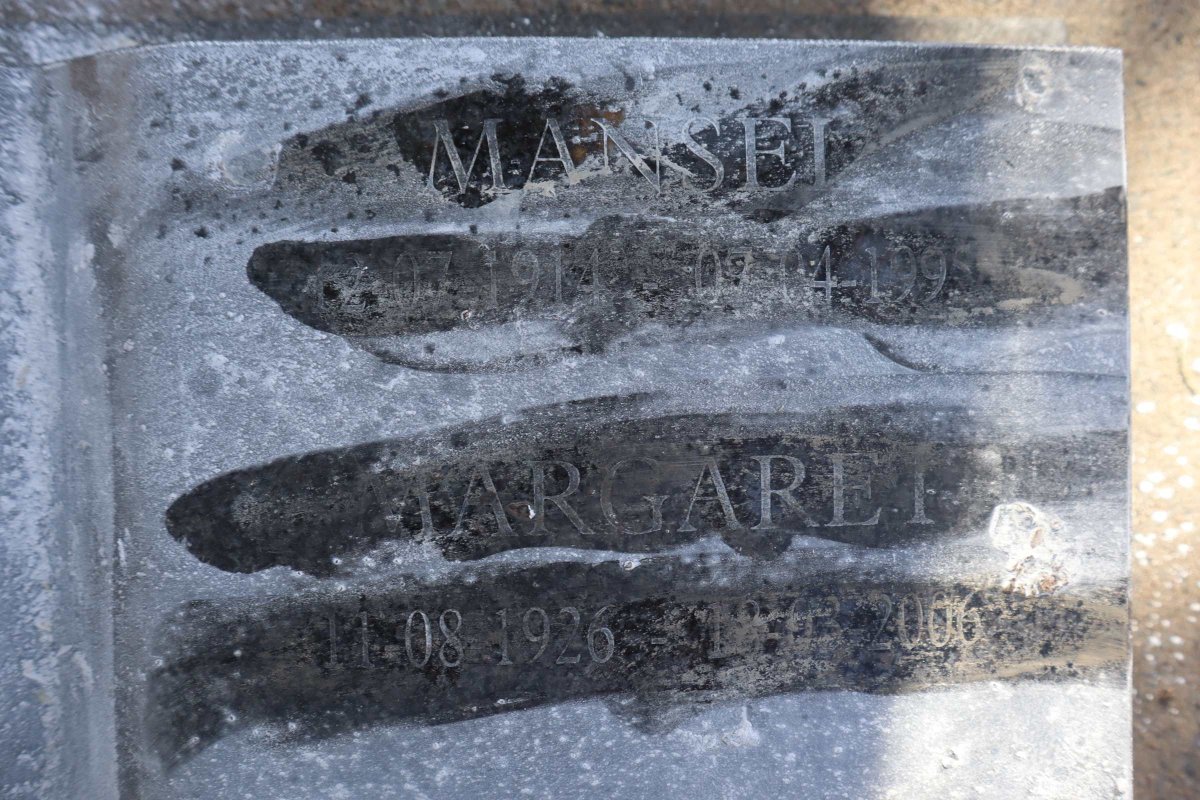 ?OVENTRY Mansel 1914-1995 & Margaret 1926-2006