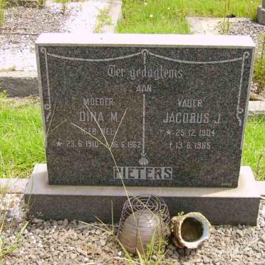 PIETERS Jacobus J. 1904-1965 &amp; Dina M. NEL 1910-1962