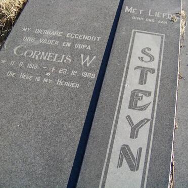 STEYN Cornelis W. 1913-1989 &amp; Susanna E. 1920-2004 _1