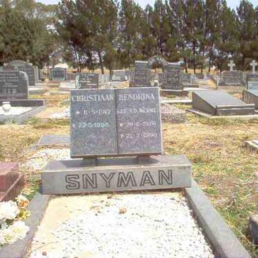 SNYMAN Christiaan 1917-1996 &amp; Hendrina V. D. MERWE 1926-1990