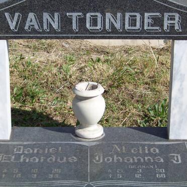 TONDER Daniel Elhardus, van 1926-19?5 &amp; Aletta Johanna J. BIERMAN 1930-1988