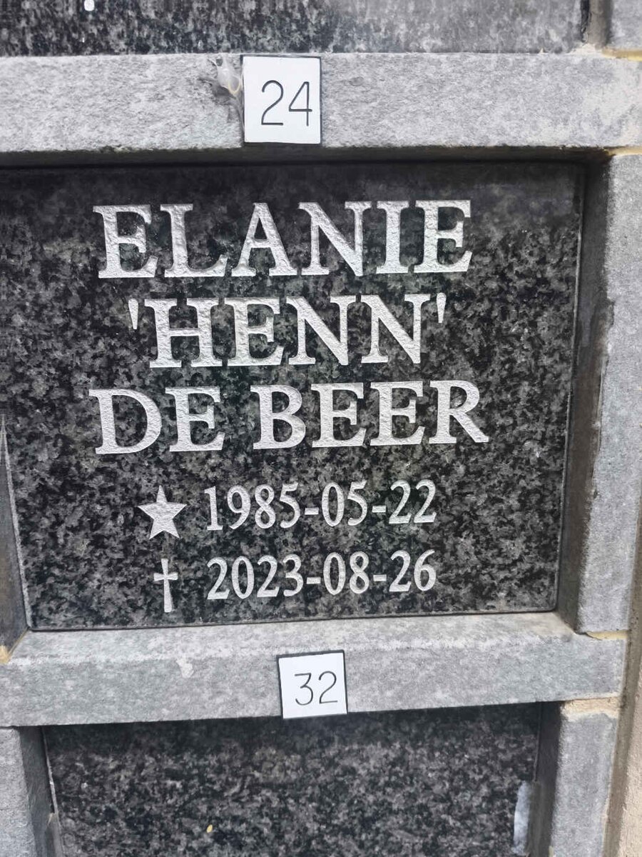 BEER Elanie, de 1985-2023