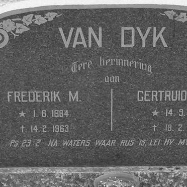 DYK Frederik M., van 1884-1963 &amp; Gertruida M.C. 1889-1967