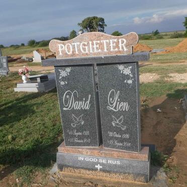 POTGIETER David 1923-2013 &amp; Lien 1926-2018