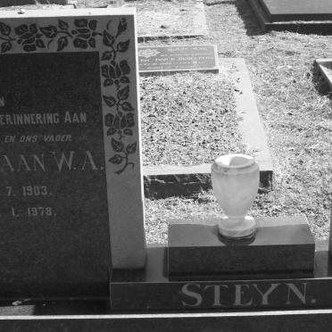 STEYN Christiaan W.A. 1903-1978 &amp; Elizabeth C. 1910-1996