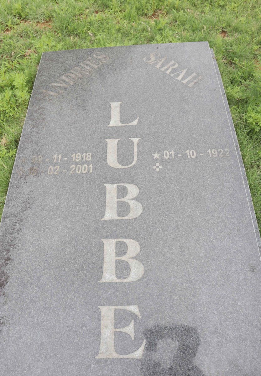 LUBBE Andries 1918-2001 &amp; Sarah 1922-
