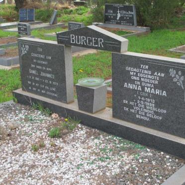 BURGER Daniel Johannes 1912-1979 &amp; Anna Maria COX 1913-1999