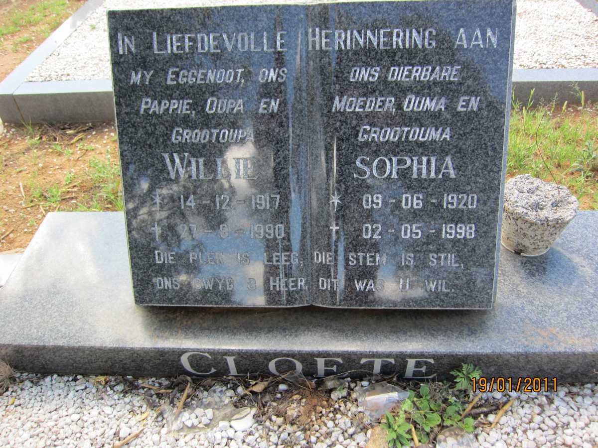 CLOETE Willie 1917-1990 &amp; Sophia 1920-1998