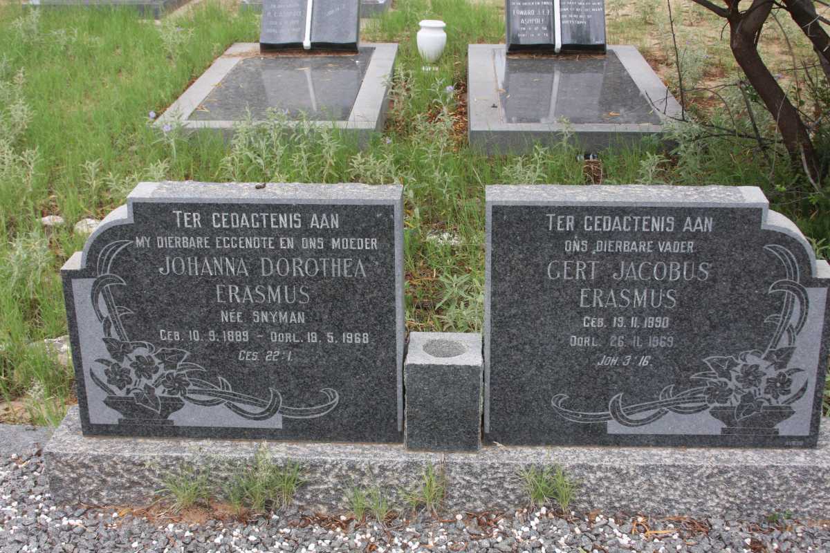 ERASMUS Gert Jacobus 1890-1969 &amp; Johanna Dorothea SNYMAN 1889-1968