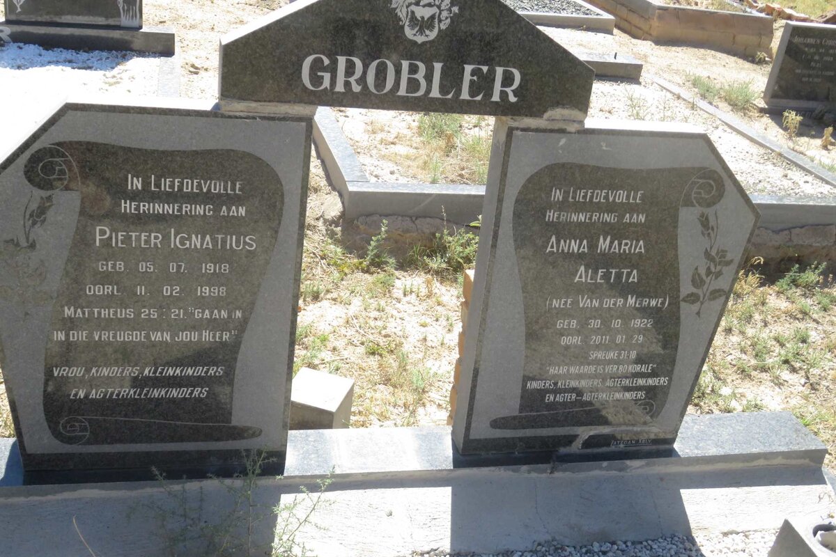 GROBLER Pieter Ignatius 1918-1998 &amp; Anna Maria Aletta VAN DER MERWE 1922-2011