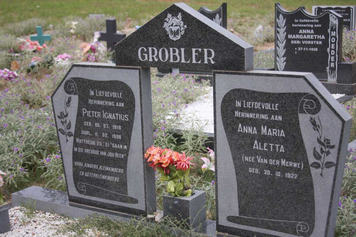 GROBLER Pieter Ignatius 1918-1998 &amp; Anna Maria Aletta VAN DER MERWE 1922-