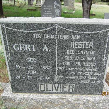 OLIVIER Gert A. 1882-1969 &amp; Hester SNYMAN 1884-1959