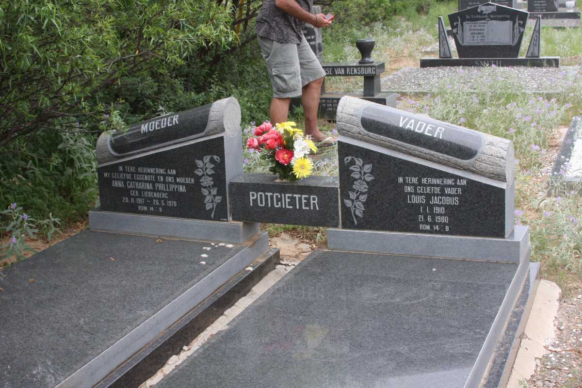 POTGIETER Louis Jacobus 1910-1980 &amp; Catharina Phillippina LIEBENBERG 1917-1978