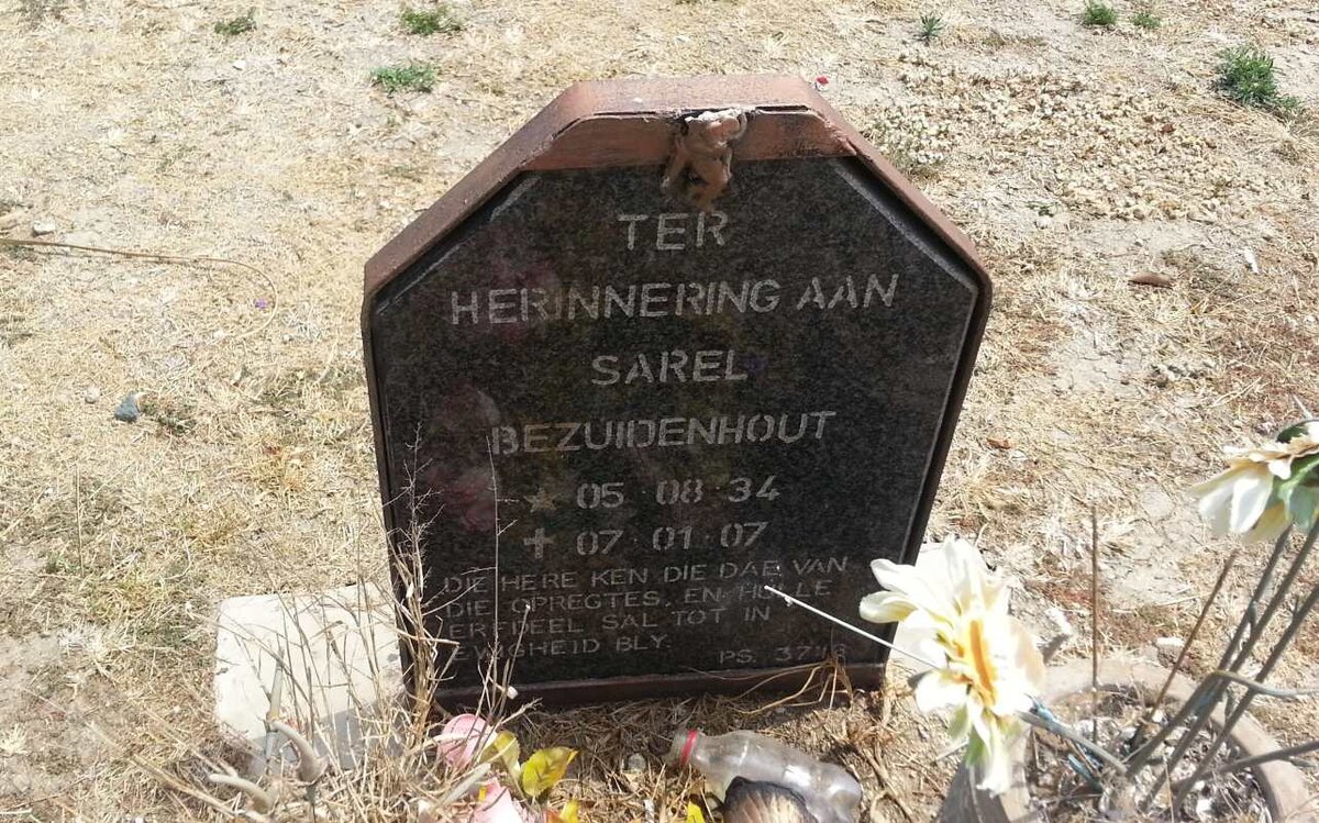 BEZUIDENHOUT Sarel 1934-2007