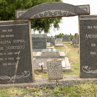 F - Vanne :: Surnames - F