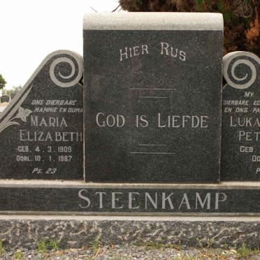 STEENKAMP Lukas Petrus 1904-1959 &amp; Maria Elizabeth 1909-1987