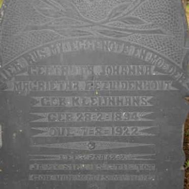 BEZUIDENHOUT Gertruida Johanna Magrietha nee KLEIJNHANS 1894-1922