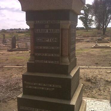 COMPTON Henry James 1845-1928 :: COMPTON Sarah Maria 1854-1945