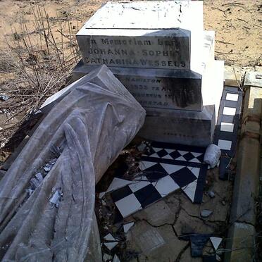 WESSELS Barend Johannes Swart -1912 &amp; Johanna Sophia Catharina nee HAMILTON 1835-1912 