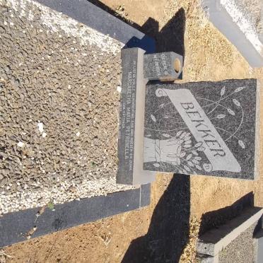 BEKKER Margaretha Maria Petronella nee HATTINGH 1899-19?9