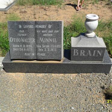 BRAIN Otho Walter 1895-1977 &amp; Minnie TAYLOR 1895-1973