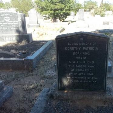 BROTHERS Dorothy Patricia nee KING -1942