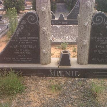 MIENIE Burt Mattheus 1892-1962 &amp; Anna Helena PRETORIUS 1894-1982