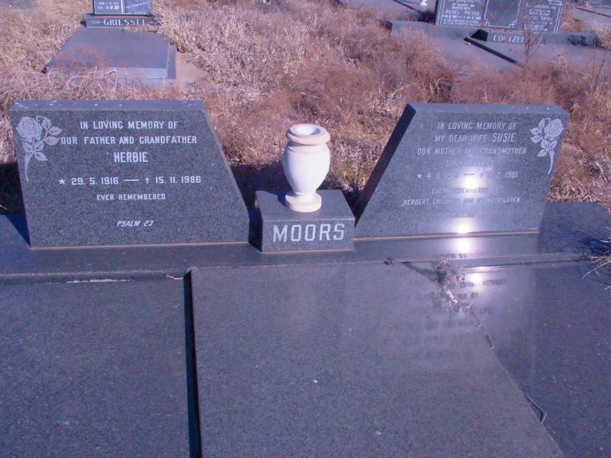 MOORS Herbie 1916-1986 &amp; Susie 19??-1981