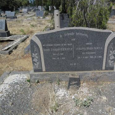 NORTJE Daniel Lourens H.B. 186?-1954 &amp; Johanna Maria SPANGENBERG 18?2-1964