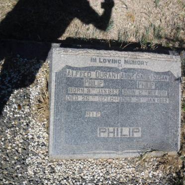 PIENAAR Christiaan Erens Stefanus 1929-2010 &amp; Martha Louisa PETZER 1934-1969 &amp; Gertruida Petronella GELDENHUIS 1933-2002