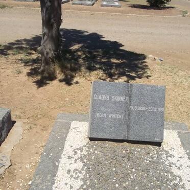 SKINNER Gladys nee WINTER 1896-1961