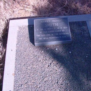 SMITH Harry Morey 1917-1978