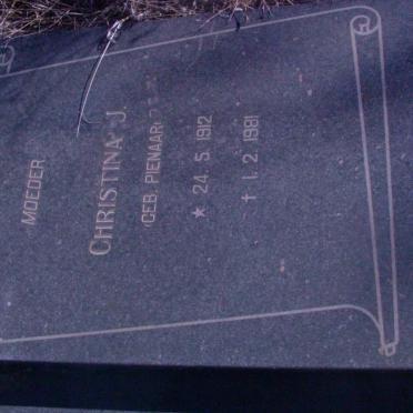 ? Lourens J.C. 1918-1988 &amp; Christina J. PIENAAR 1912-1981