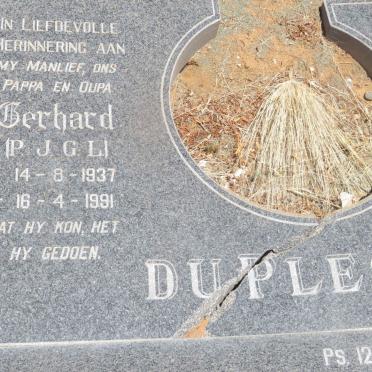 PLESSIS Gerhard P.J.G.L., du 1937-1991